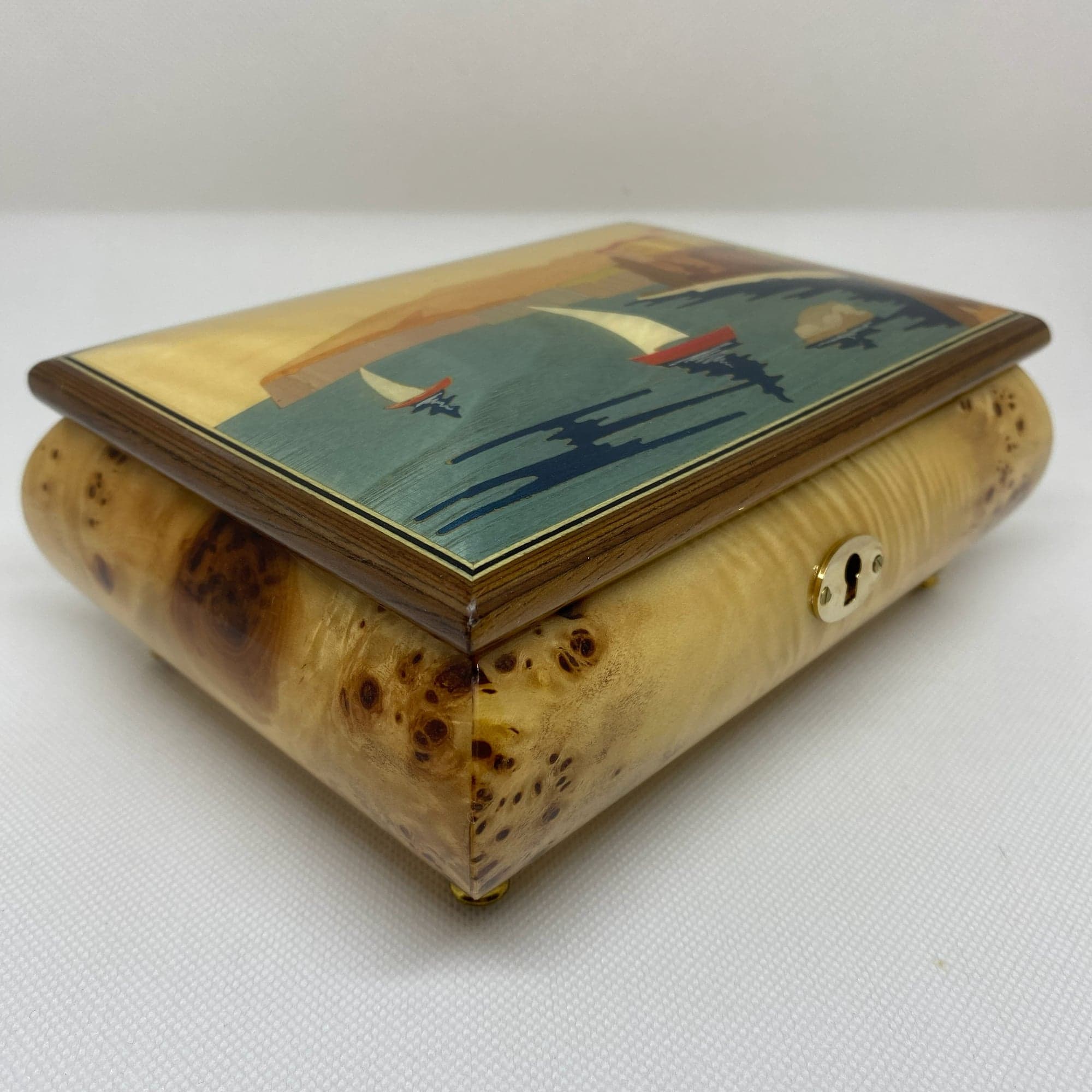 Torna a Surriento Jewelry Box, Poplar