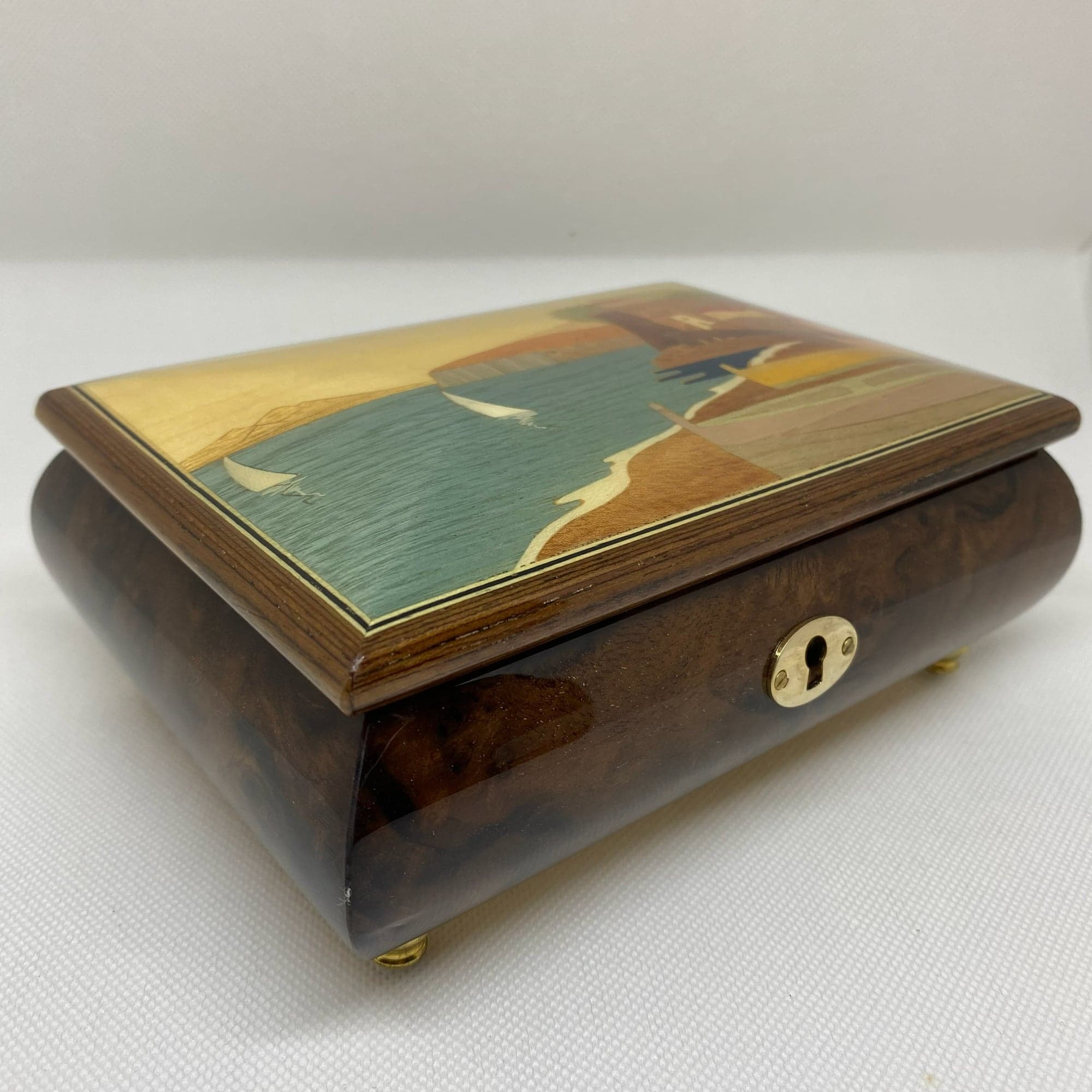 Torna a Surriento Jewelry Box, Walnut