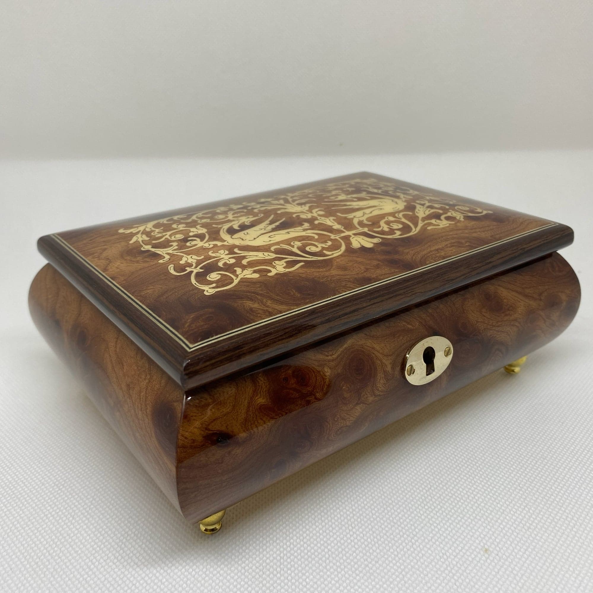 Torna a Surriento Jewelry Box, Elm