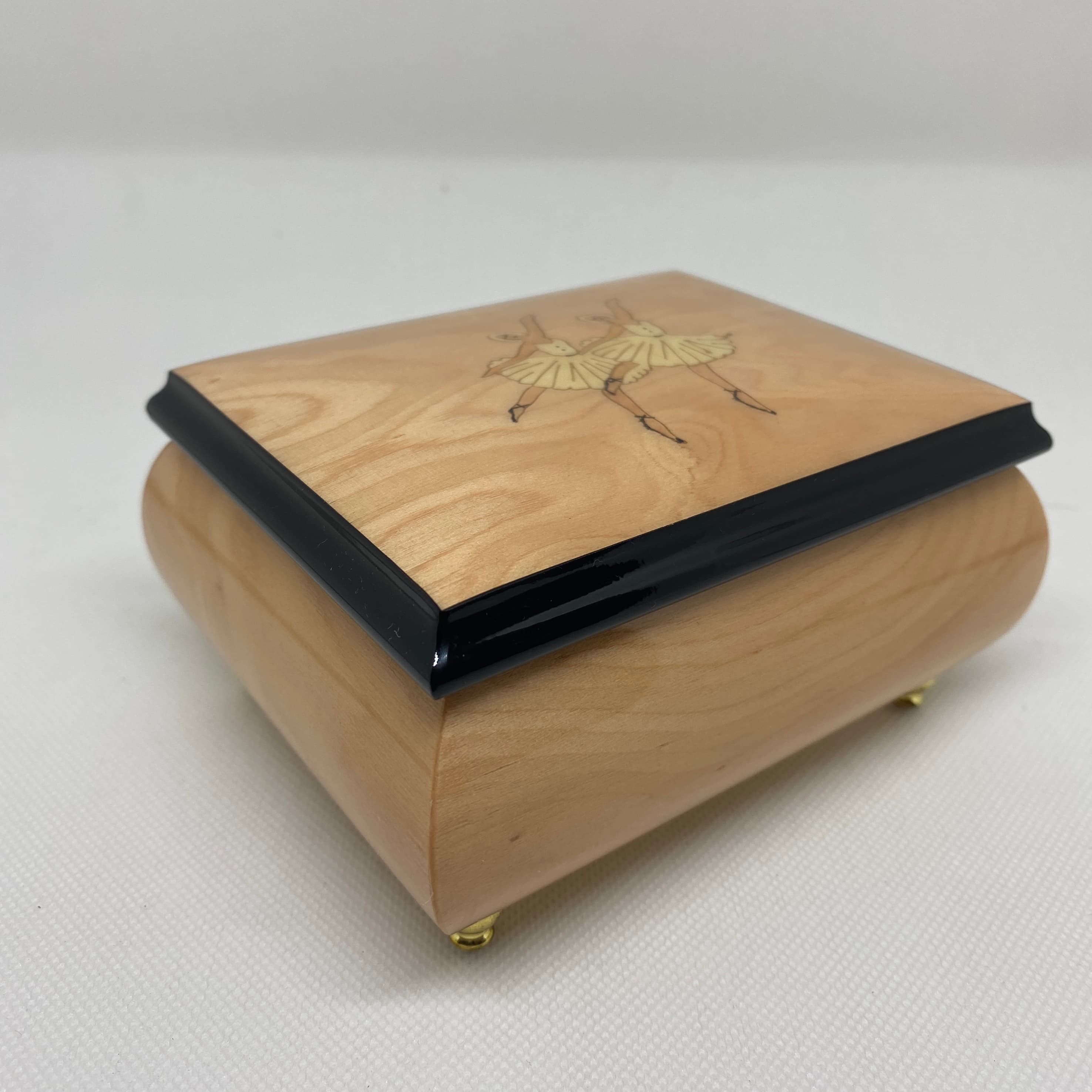 Santa Lucia Jewelry Box — Pink (Dancers)